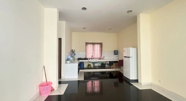 OYO 94118 Homestayque Syariah