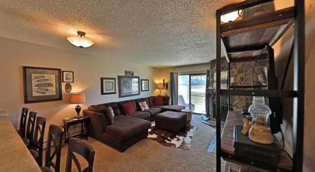 Meadow Ridge Court 7 Unit 6 - 2 Br Condo