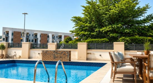 JUN YUE Hotel【Abuja No.8 Branch | Chinese-friendly | Three meals daily | 24-hour security patrol】, Prenota Hotel Hotel 5 stelle a Bwari, 5*