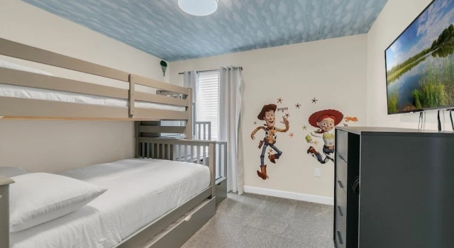 Коттедж с 6 комнатами 6 Bedrooms S / Storey Lake Home by RedAwning