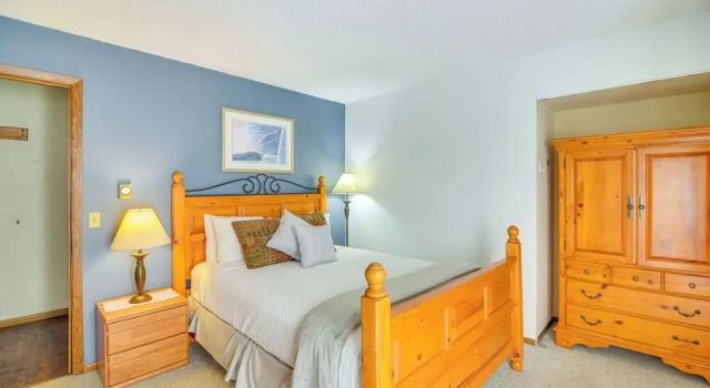 Pool + Hot Tub Access: Condo in Winter Park!