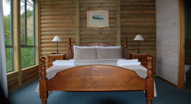 Shearwater Cottages, Book Hotel  