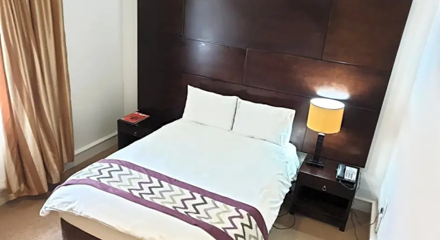 Номер Standard с балконом Holiday Inn - Johannesburg Sunnyside Park by IHG