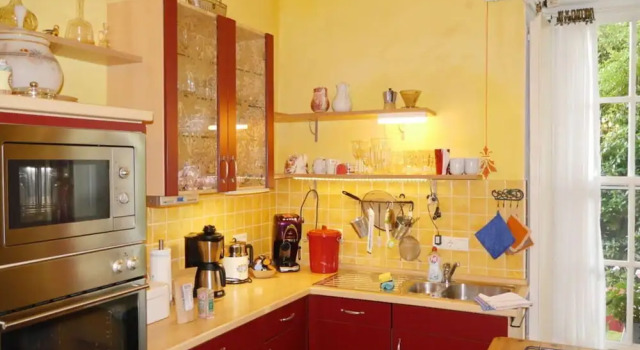 Коттедж Orangery Berum Modern Retreat