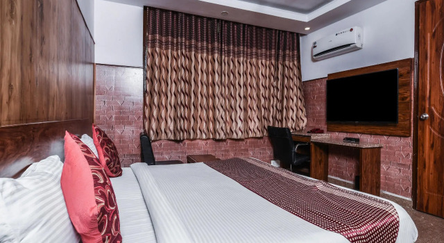 OYO 7304 Stay Jangpura