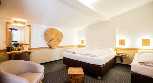 Hotel Modus, Rezervovat Hotel Salcburk Salcbursko