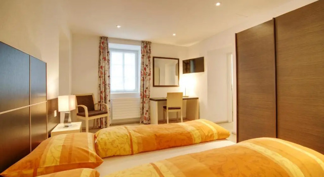 Люкс Hotel Bellevue