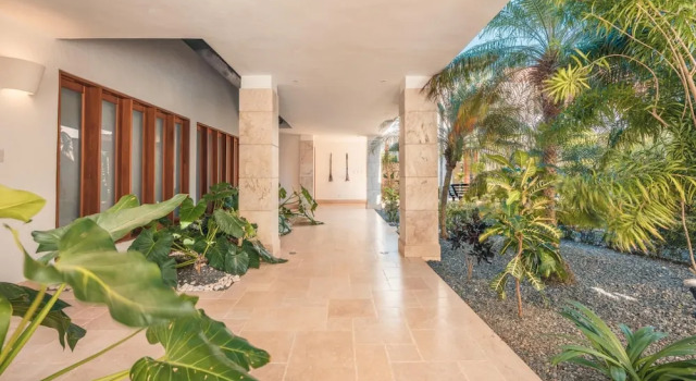 Вилла Magnificent Villa w Private Pool at Yarari