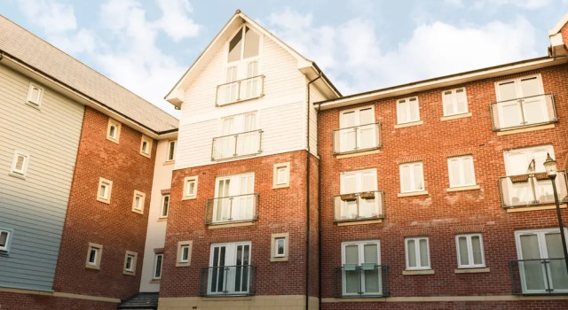 43 Saddlery Way, Забронировать Дом для отпуска Виллы Честера, рядом с Римские сады в Честере, Вилла