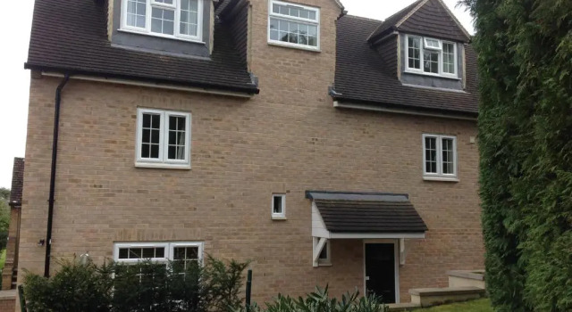 Oxford Apartments 1