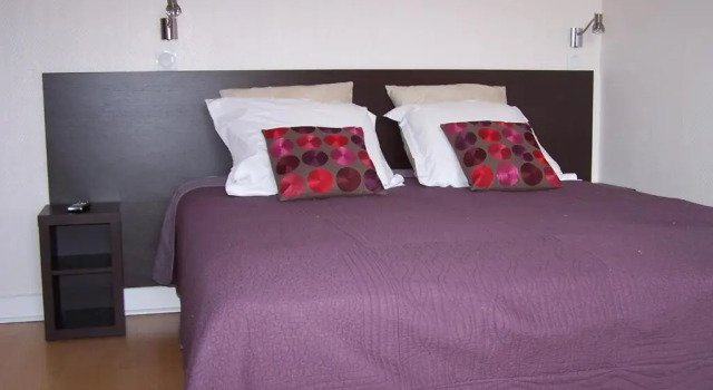Двухместный номер Superior Logis Hôtel Le Jabron