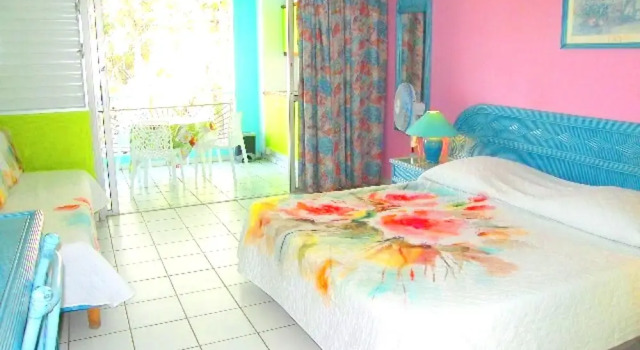 Studio in Le Gosier, with Wonderful Sea View, Furnished Balcony And Wifi - 30 M From the Beach