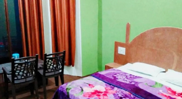 Mount Valley View by StayApart , Kausani, Rezervovat Hotel Bageshwar Uttarakhand