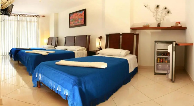 Четырёхместный номер Standard Hotel Puerto Bahia