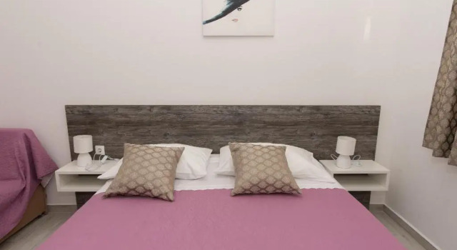 Apartments Lovrić, Забронировать Апартаменты/квартира Водице Шибенско-Книнская жупания, рядом с Пляж Фрателли