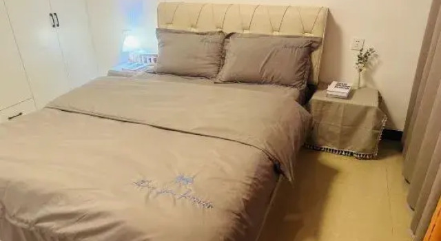 Люкс Luxury Youjia Homestay (Huanghuai Xueyuan)