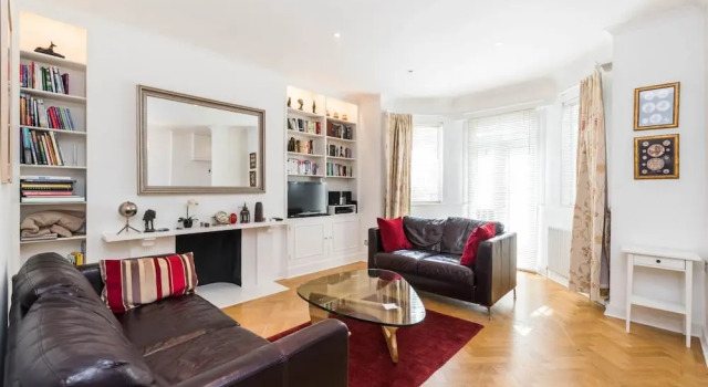 Luxury 2BD Garden Flat in Chelsea, Забронировать Отель Отели Англии 3 звезды, 3*