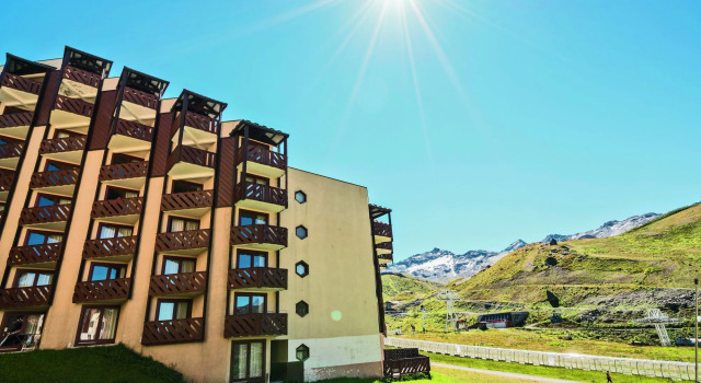 Maeva Particuliers Val Thorens Les Temples du Soleil, Prenota Hotel Hotel a Alvernia con parcheggio, Parcheggio