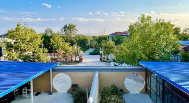 Kuitun Guochen Jiayuan Homestay, Prenota Hotel Kuytun Xinjiang