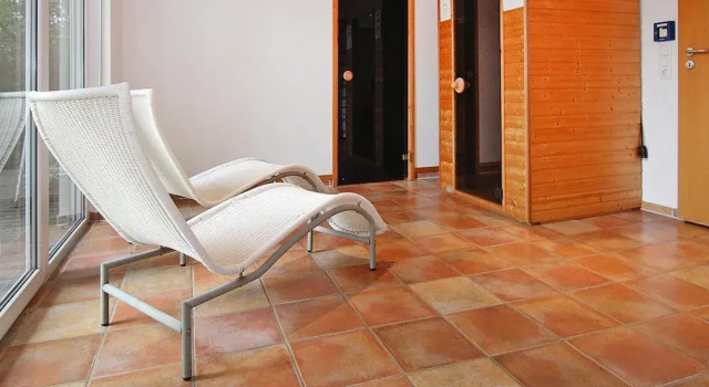 Familienfreundliches Ferienhaus mit Kamin in Babke