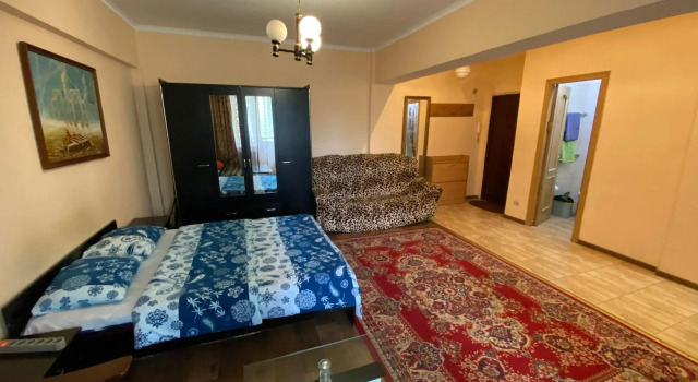 Loco Apartments, Buchen Sie Ferienwohnung Almaty Kasachstan, in der Nähe von Alatau Metro Station