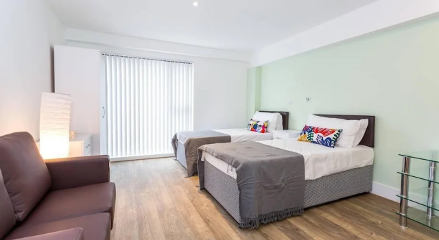 Twin Studio near Manchester!, Забронировать Отель Олдем Большой Манчестер