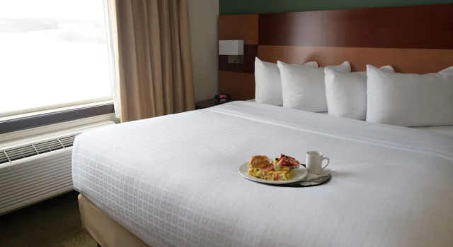 Двухместный полулюкс Chateau Nova Peace River