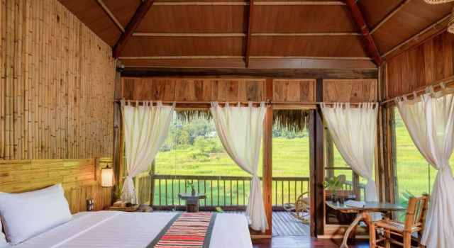 Двухместный номер Deluxe с балконом Puluong Luna Resort