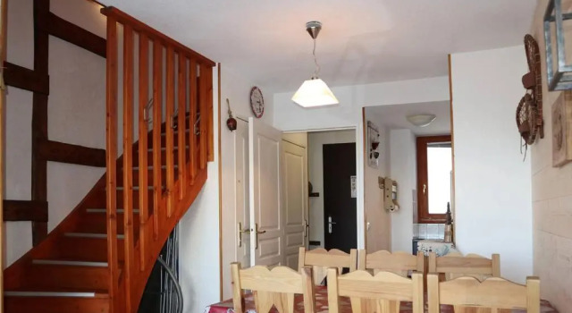 Superbe chalet mitoyen avec piscine, sauna, hammam, près des pistes, Les Orres 1800 - FR-1-322-63, Забронировать Шале Виллы Овернь-Рона-Альпы, Вилла