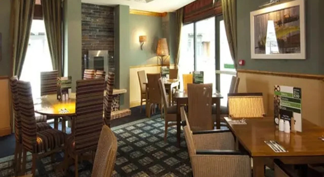 Premier Inn Newquay - Quintrell Downs, Забронировать Отель Отели Англии 3 звезды, 3*