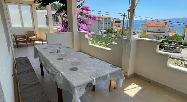 Апартаменты с видом на море Apartment Ribicic