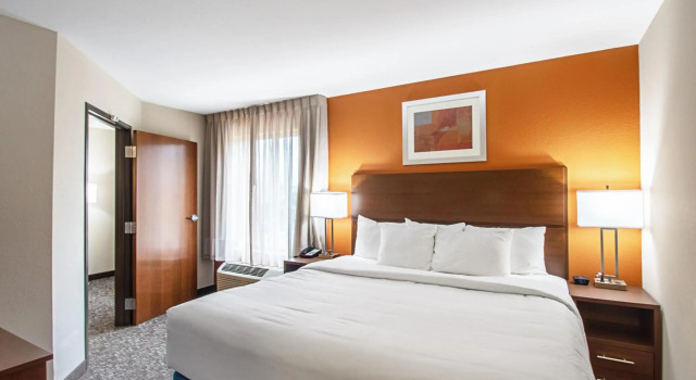 MainStay Suites Madison - Monona, Rezerwuj Hotel Madison Wisconsin