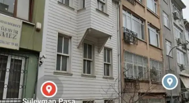 Cozy 1+1 and garden, in center of Kadıköy-İstanbul