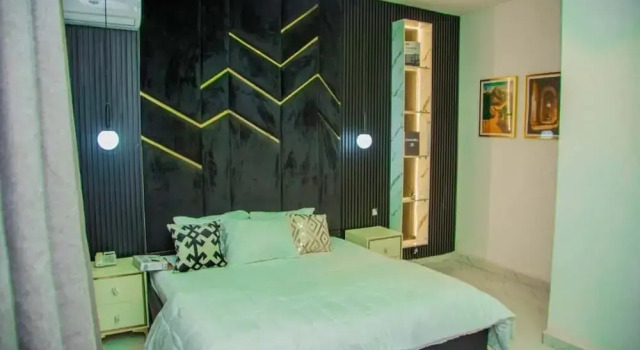 Aviv Luxury Homes