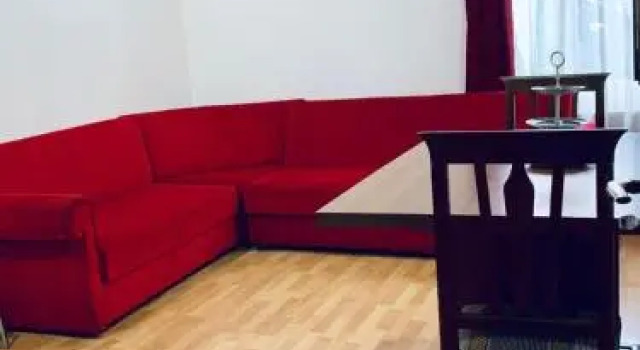Apartment on Rustaveli, Забронировать Апартаменты/квартира Отели Батуми с парковкой, рядом с Фонтан Нептуна, Парковка