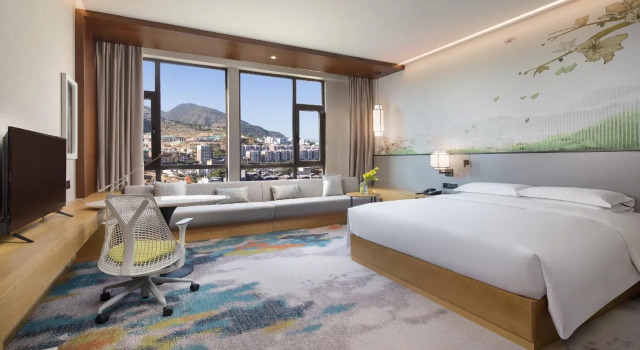 Hilton Garden Inn Nujiang