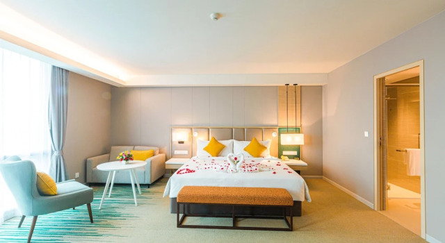 Zealax Hotel & Residence