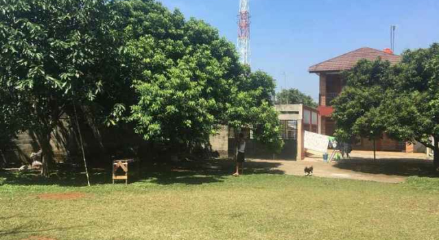 Villa Sentul Selatan, Rezervovat Vila Sukaraja West Java