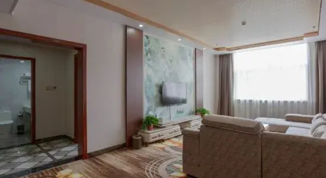 Люкс Deluxe Jinheng Hotel (Yan'an Economic Development Zone Branch)