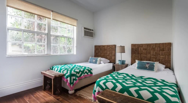 927 Jefferson Suites, Забронировать Отель Отели Miami Metropolitan Area 3 звезды, 3*