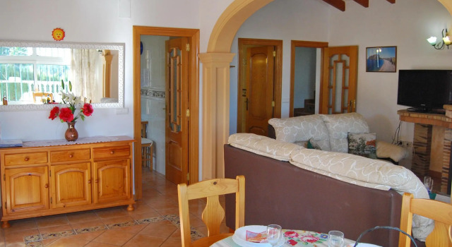 Dolores in Benissa with 3 bedrooms and 2 bathrooms