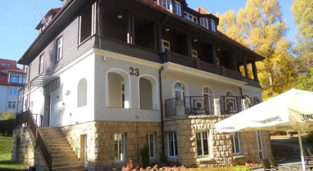 Villa Lessing, Забронировать Вилла Виллы Поляница-Здруй, рядом с Polanica Zdrój Spa Theatre, Вилла