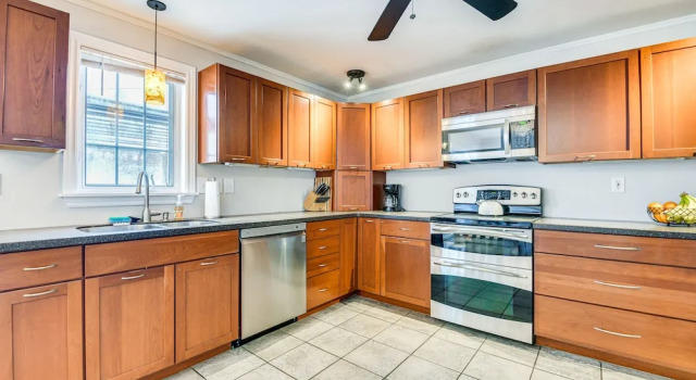 Коттедж Spacious Family Home w/ Deck & Yard: 5 Mi to Stowe