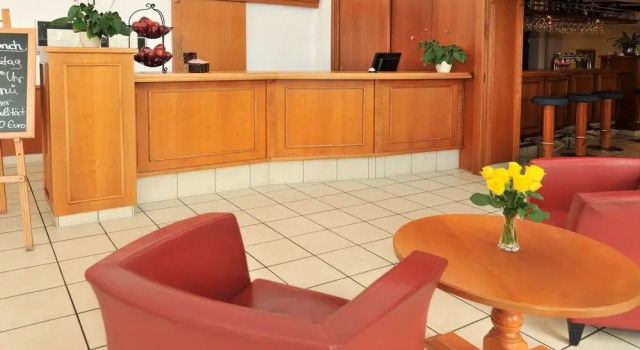 Hotel Schützenburg, Rezervasyon Otel Burscheid Kuzey Ren-Vestfalya