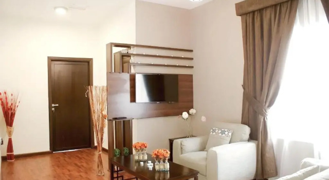 Люкс Weekdays Hotel