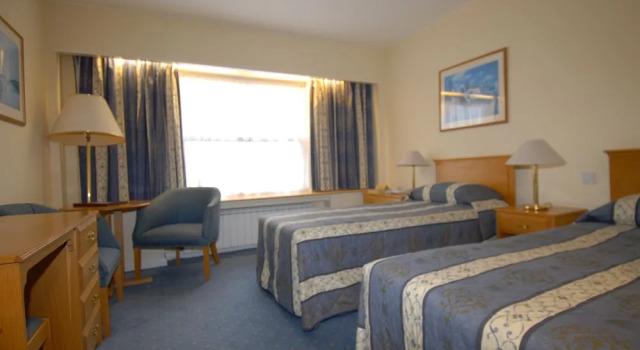 Oaklands Lodge Hotel, Buchen Sie Hotel Trinity Großbritannien