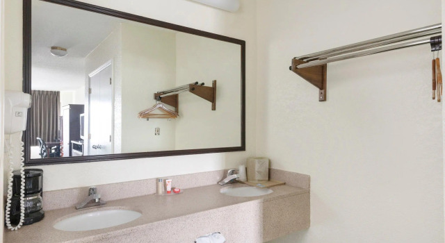Двухместный номер Standard Econo Lodge Kannapolis - Concord