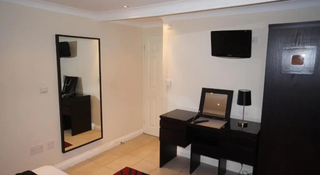 Апартаменты Цокольный этаж South Beach Apartments
