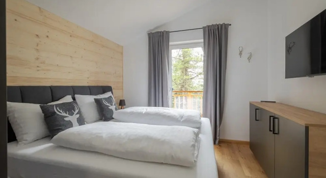 Ski-in Chalet With hot tub and Sauna, Забронировать Шале Отели Туррахер-Хёэ с парковкой, рядом с Горнолыжный подъемник Оттифантенлифт, Парковка