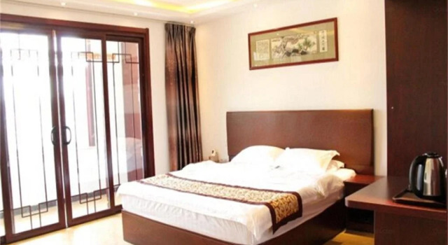 Qufu Kongfu Yayuan Hotel, Prenota Hotel Hotel a Shandong con parcheggio, Parcheggio